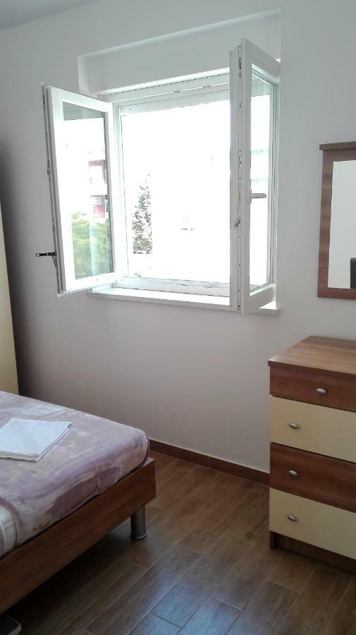 Apartamento Sibenska Oaza Šibenik Exterior foto